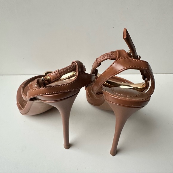 Steve Madden T-Strap Heeled Sandals Brown Tan Gold Toe Ring Ankle Strap Size 6 - Picture 5 of 9